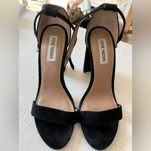 Steve Madden black suede heels